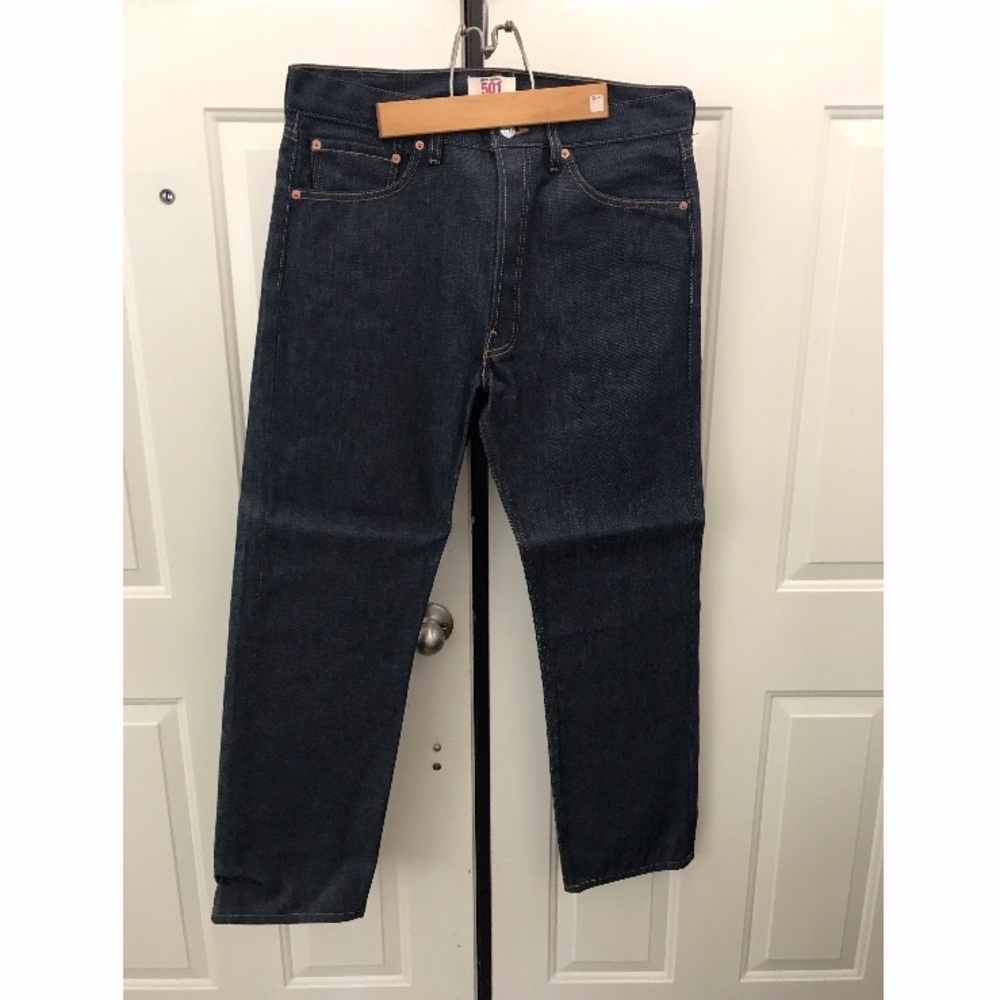 Levi’s Original 501 Blue shrink to fit jeans